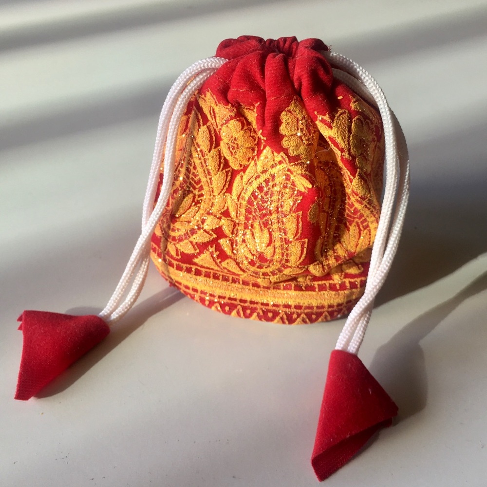 Red velvet painted drawstring small pouch - Indian